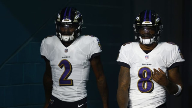 Lamar-Jackson-Tyler-Huntley-1024x683